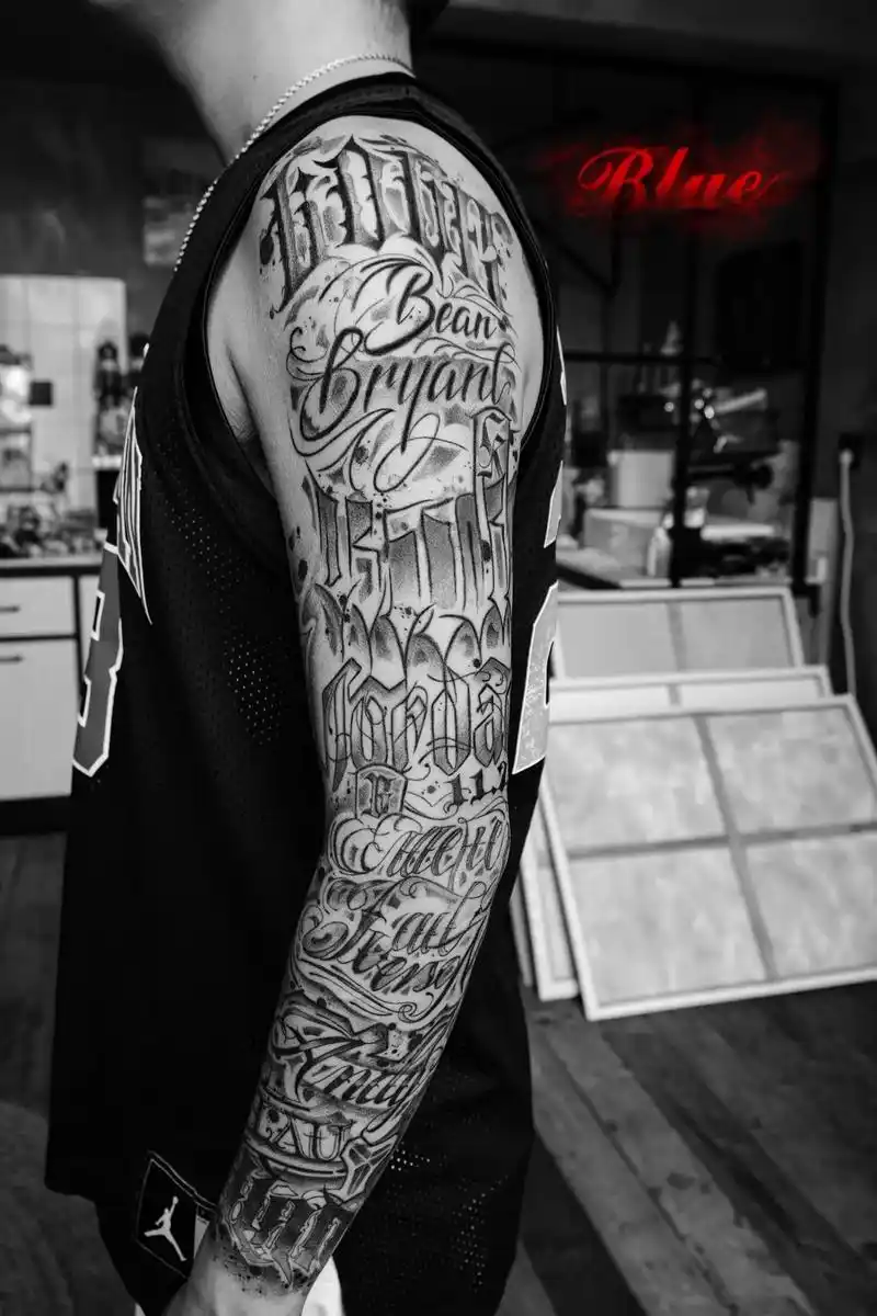 奇卡诺字体包臂|贵阳纹身-blue.生命中那些重要的名字 # - 抖音