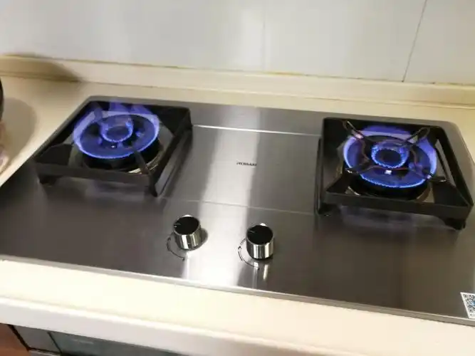 燃气灶