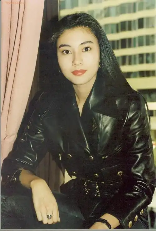 中国影人李嘉欣