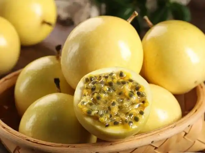 百香果的功效与作用黄色的百香果和紫色的百香果有什么区别呢?