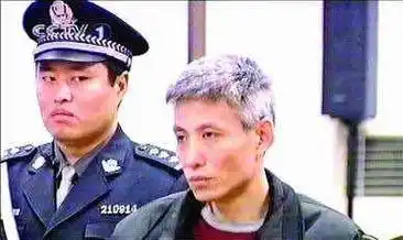 刘涌被捕群情激愤,其妻刘晓津和警方叫嚣:将来还说不准咋回事呢_沈阳