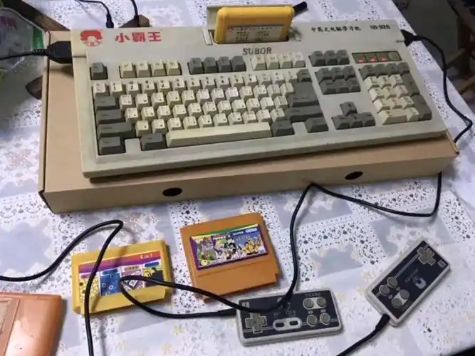 小霸王学习游戏机