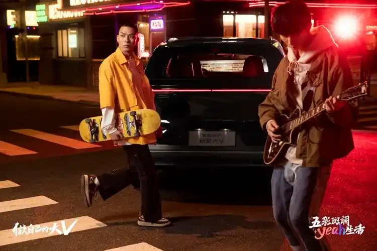 现在的年轻人好色啊