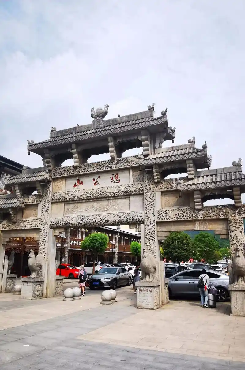 河南鸡公山是中国4大避暑之地之一,是国家级自然保护区,区内森 - 抖音