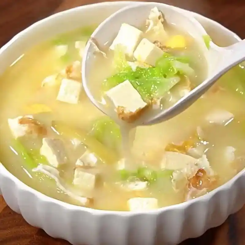 白菜豆腐三鲜汤.#图文伙伴计划 "白菜豆腐保平安",天冷了, - 抖音