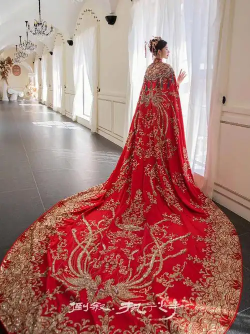 绝美大拖尾秀禾服披风60两穿中式惊艳全场