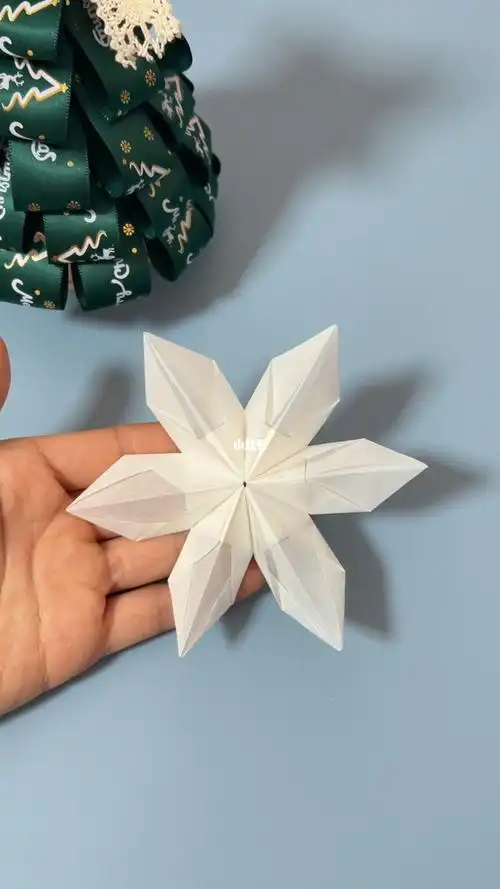 简易折纸雪花