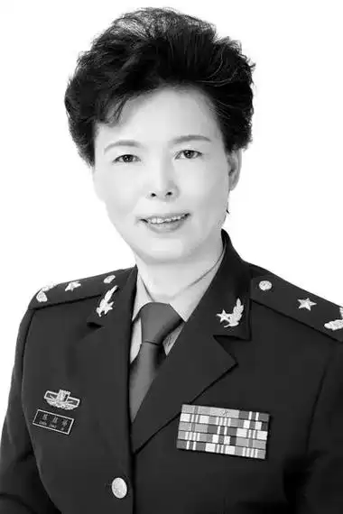 老照片(534) 八十年代中国女排老队员陈招娣. - 抖音