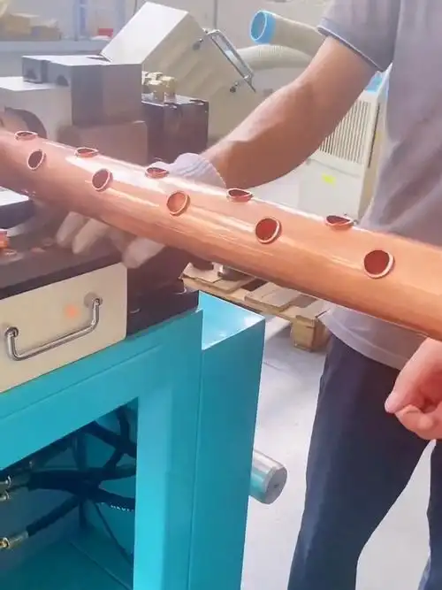 铜管冲孔翻边机圆管拔孔加工设备空调两器