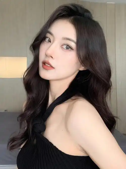 女人一过25岁真的老的飞快,有钱没时间,有时间又没钱,22岁我就开始用