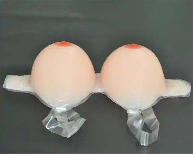 厂家直销硅胶义乳 水滴型肤色1000g连体变装义乳伪娘假乳房假胸