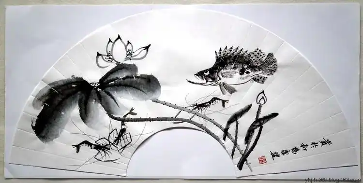 杨康健画扇面水墨鳜鱼2016.9.