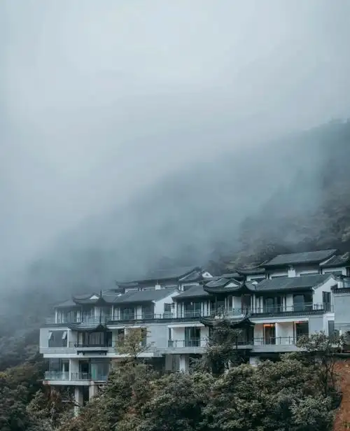 重庆旅游篇南川金佛山爱比侬度假酒店