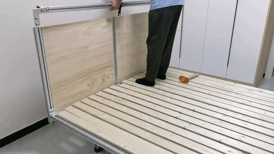 铝型材悬浮床床头组装