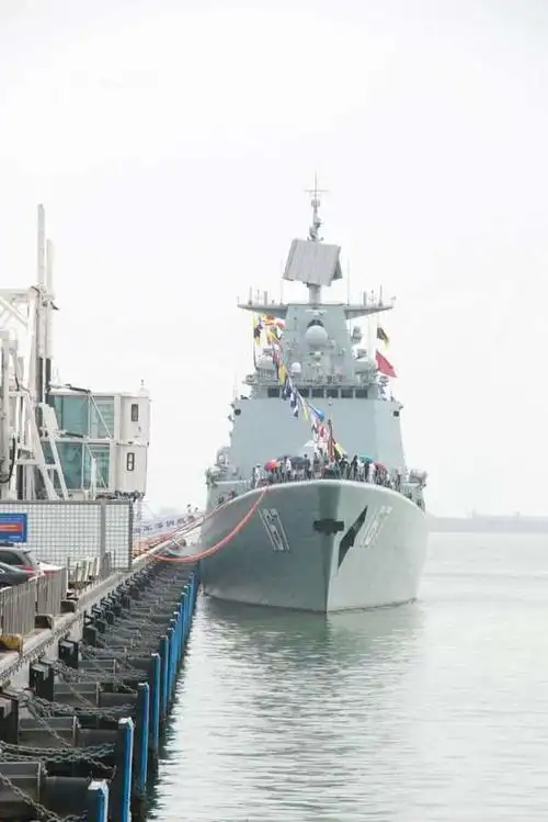 中国海军167舰改装后首次公开亮相 防空火力猛增10倍