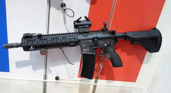法军的下一代制式步枪hk416f
