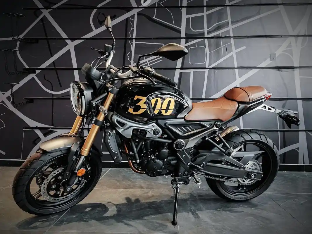 无极摩托车.风速机车,开年福利[庆祝][庆祝][庆祝]现推 - 抖音