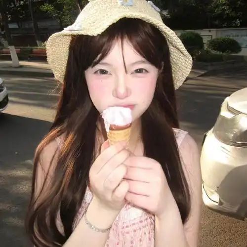 高清壁纸无水印ins手机壁纸简约可爱全屏无水印高清表情包##女生头