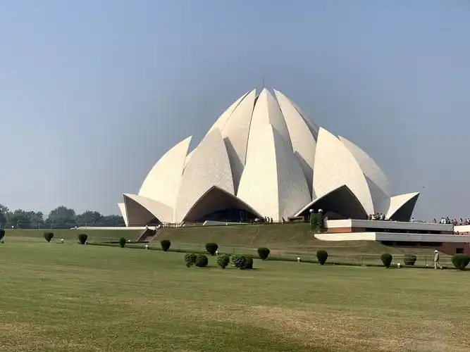印度行9甘地陵莲花寺