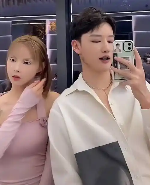 真人芭比迪丽拉正式复出!否认因感情问题,暂退网红圈