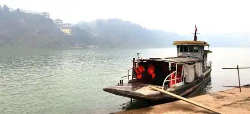 【渐行渐远的水码头】