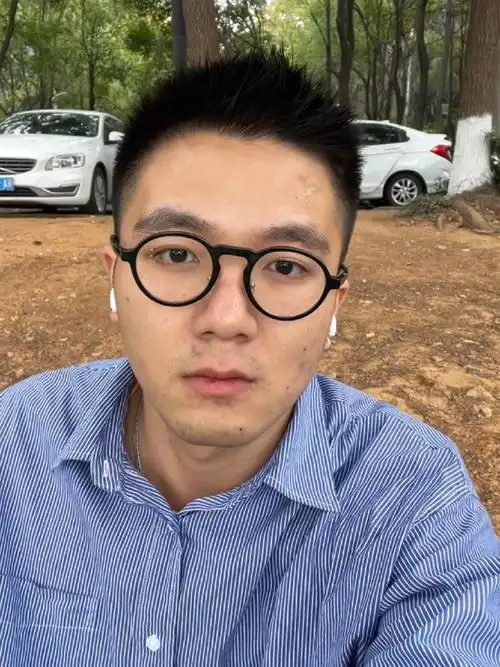 男通讯录  #好丑  #猪命也是命  #戴不戴眼镜  #大叔  #丑男  #猪