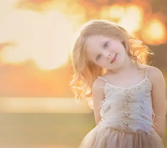 女孩出生的四个最佳时辰-小人物k