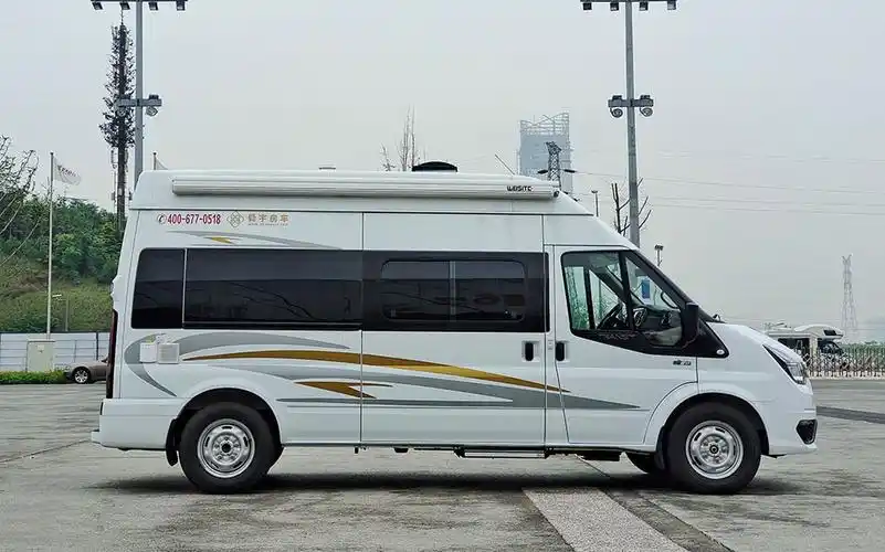 福特新世代国六b型房车