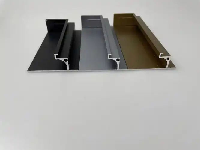 意式极简大l拉手