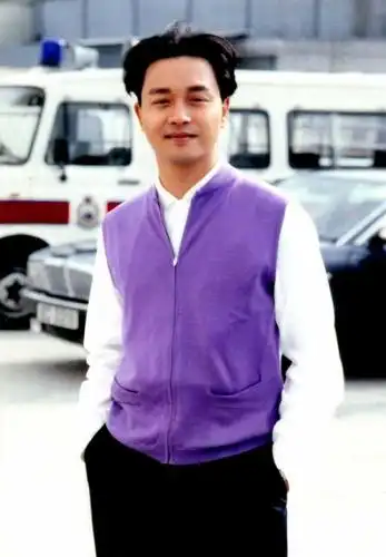 张国荣有哪些适合洗出来的照片?