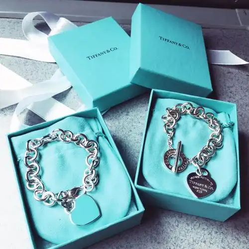 tiffany 手链 心形 银饰_手链_银饰_蒂芙尼怎么样_存钱_休闲