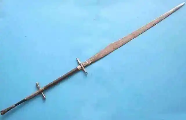 陌刀威力丧心病狂,为何唐军不人手一把?看完造价就明白了_网易订阅