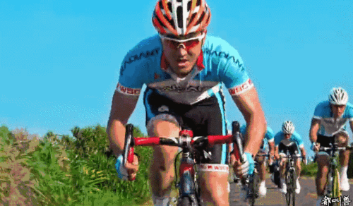 忘掉马震吧,彭于晏的自行车震来了