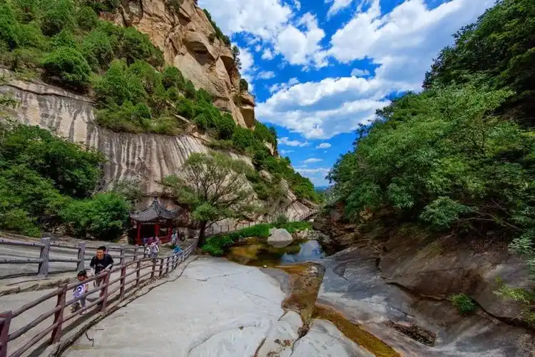 密云黑龙潭旅游风景区「北京黑龙潭风景区」 – 答案胶囊
