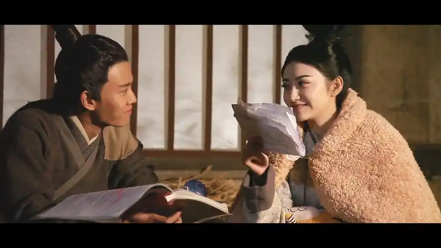 allen广平王的红耳朵说明了一切@景甜studio@景甜后援会@任嘉伦全球