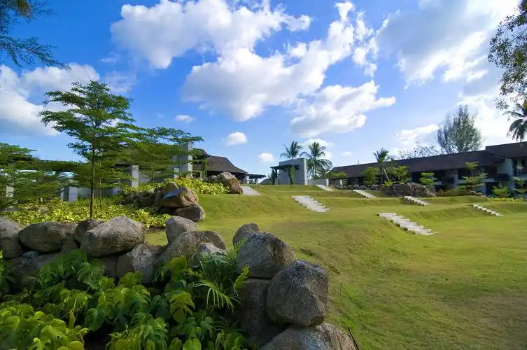 li-zenn publishing limited,酒店阳光草坪,景观草坡,现代风格踏步