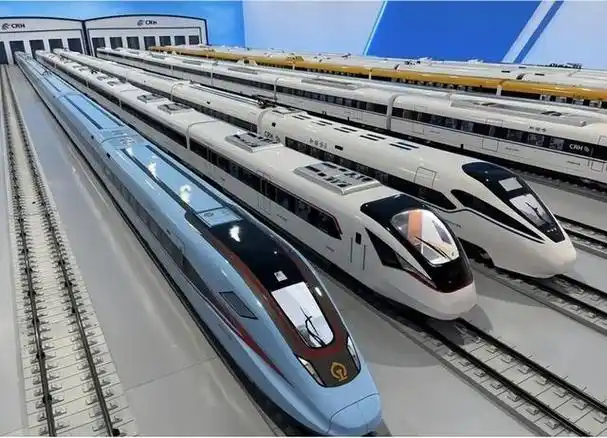 甚至有一些特定型号的特制和谐号运行速度可以达到380公里.