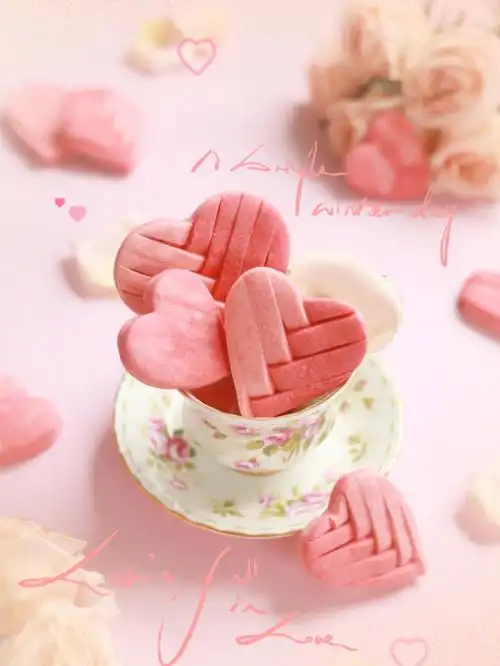 情人节编织爱心黄油饼干