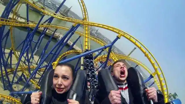 防止飞沫传播新冠病毒,美加州拟禁游客坐过山车尖叫