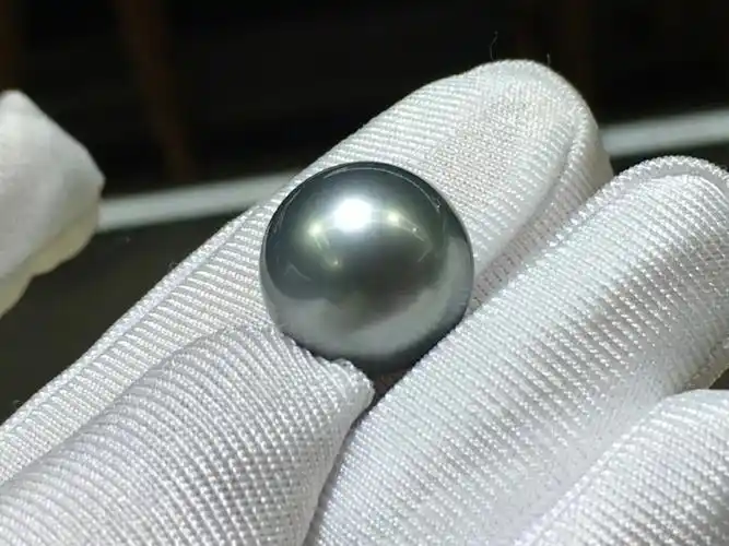 大溪地灰珍珠14.1mm正圆强光,滑皮干净细腻,孔后没啥瑕xq18244931476