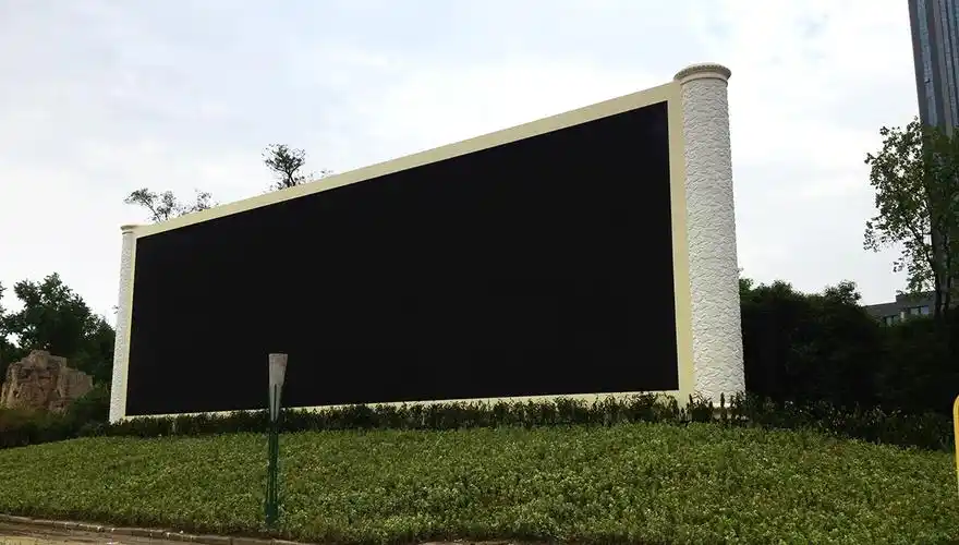 立翔文创户外led显示屏(户外led箱体屏)点亮江苏扬州广电