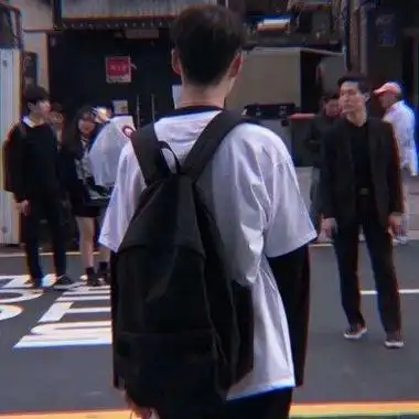 帅气高冷男神背影头像 男生头像图片大全 -【爱个性】