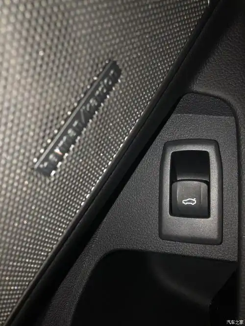 【图】关于舒适套装的电尾门问题_宝马3系论坛_汽车之家论坛
