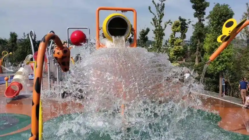 重庆璧山枫香湖儿童公园,值得你周末带孩子游玩的地方.