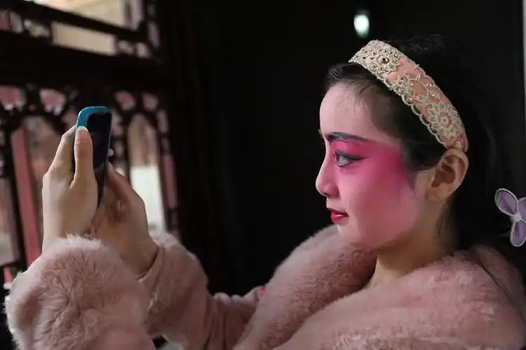 油彩的魅力 迷人的旦角(二)