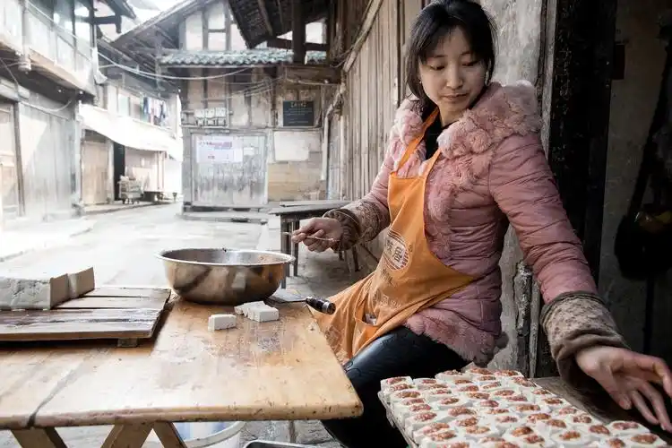 豆腐西施 - 人物类-摄影大赛2016 - 地理中文网—《国家地理》杂志