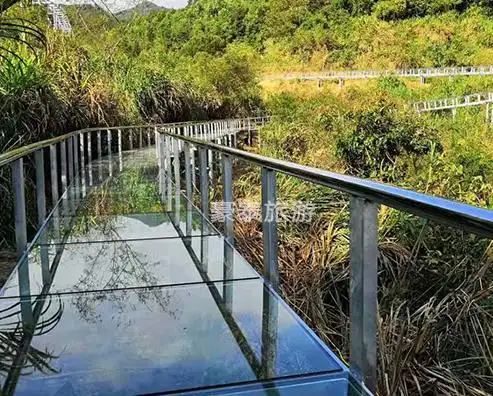 景区玻璃栈道为景区雅致与画意-济南豪泰旅游项目开发有限公司