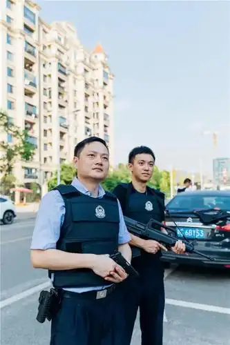 "百佳刑警"杨国强:"破案是我最大的幸福"