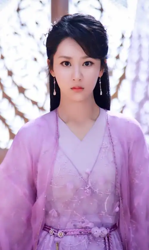 古装剧身穿紫衣的9大女神雪鹰优雅迷人如霜霸气侧漏