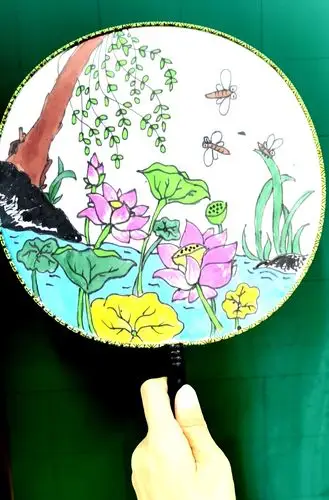 美丽中国风 多彩扇子画